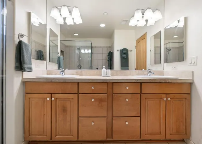2br Uptown Gem With Ev Charger Sedona