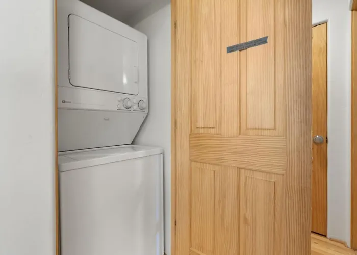 Holiday home 2br Uptown Gem With Ev Charger Sedona