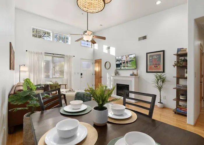 2br Uptown Gem With Ev Charger Sedona